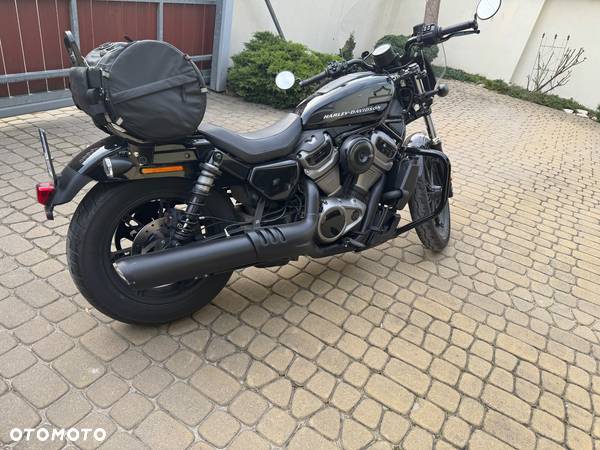 Harley-Davidson Sportster Nightster 975 - 2