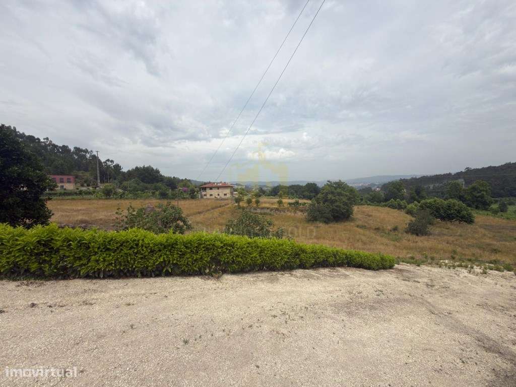 Moradia com Terreno para Restauro | 10 Hectares | Fafe-14