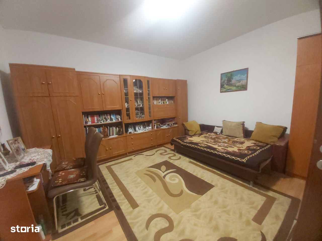 Apartament la casa de vanzare/schimb, str. Cuza Voda