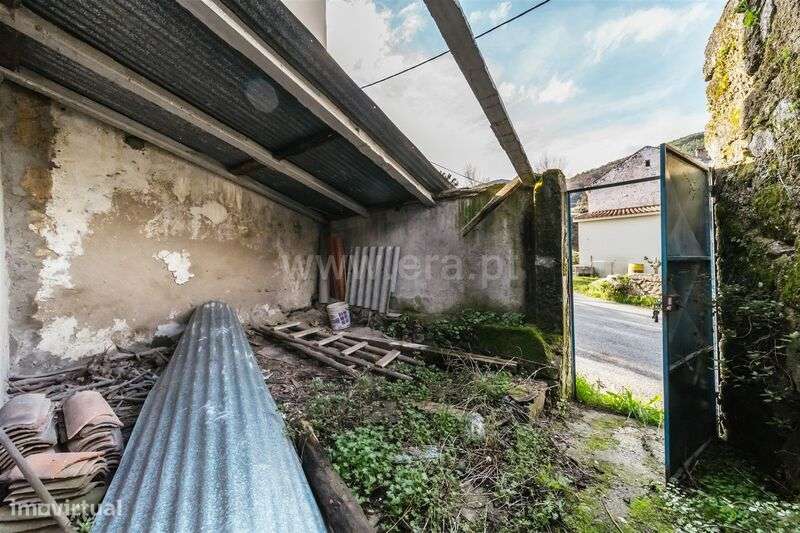 Moradia Rústica T2 / Covilhã, Teixoso - Grande imagem: 2/12