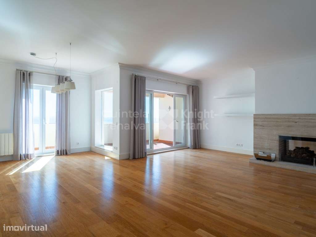 Apartamento T3 com vista mar para arrendamento no Monte Estoril - Grande imagem: 4/26