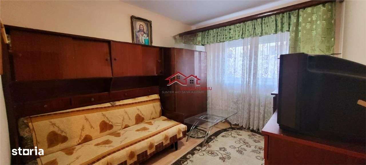 apartament 3 camere,str.Siretului,Sibiu,comision 0-10