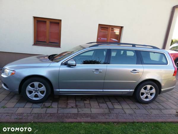 Volvo V70 D3 Geartronic Kinetic - 16