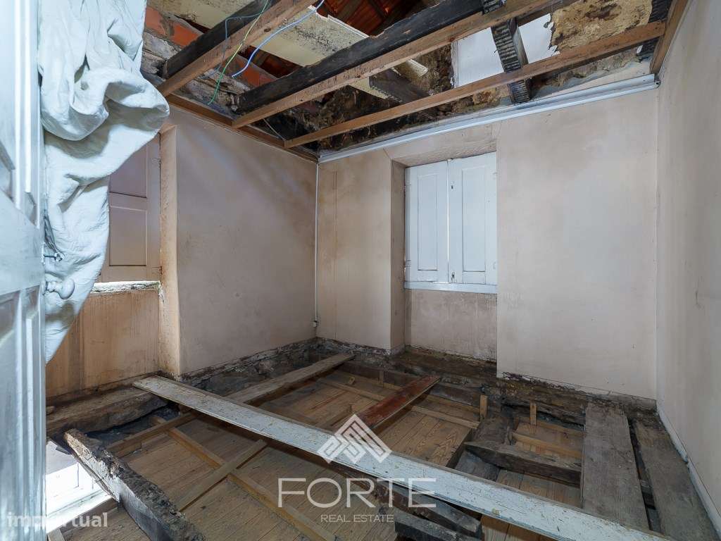 Moradia e Terreno para Venda em Oliveira de Azemeis-26