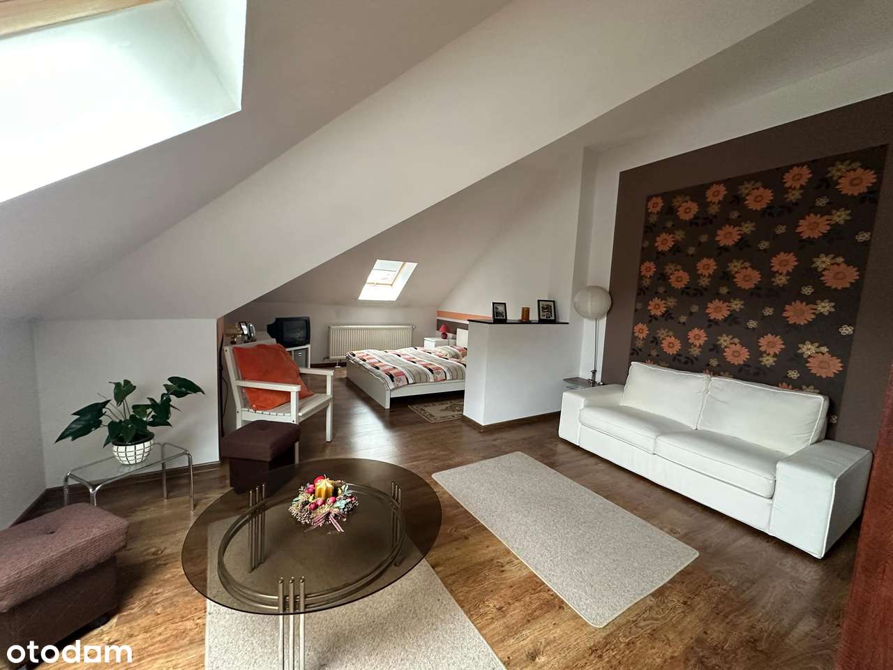 Na sprzedaż zadbany dom dla dużej rodziny w Osolinie !-12