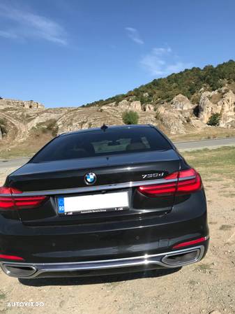 BMW Seria 7 730d - 6