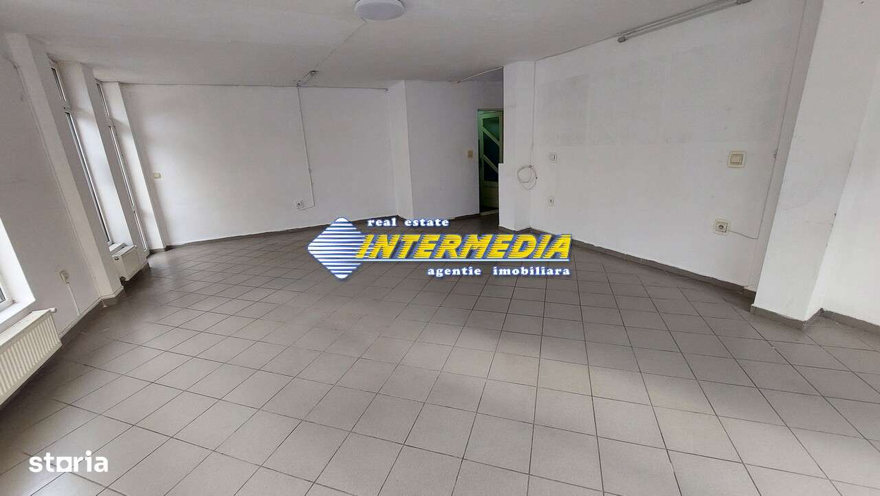 De Inchiriat Spatiu comercial 62 mp. Zona Cetate - Imagine principală: 1/4