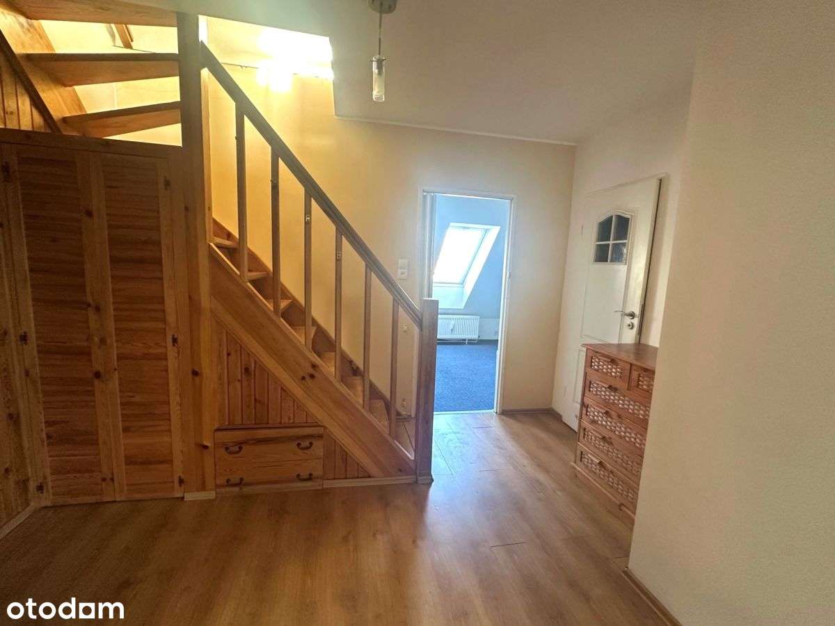 Mieszkanie massardowe, dwupoziomowe na-8