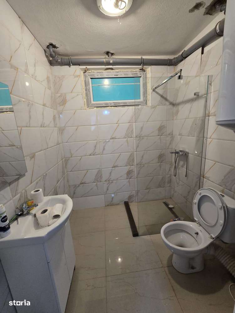 Casa,vila la Codlea 2 corpuri-3