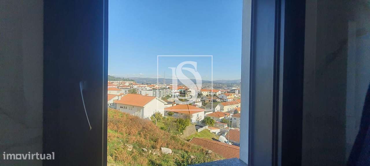 Moradia em Fafe com vista única-19