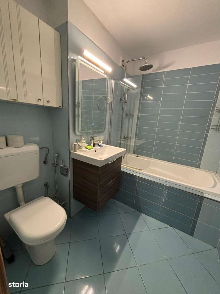 Bulevardul Decebal, 2 camere! Vedere stradala pe sud-7