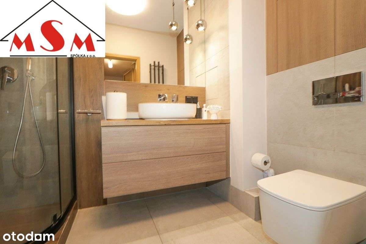 Klimatyczne mieszkanie w Śródmieściu.-16