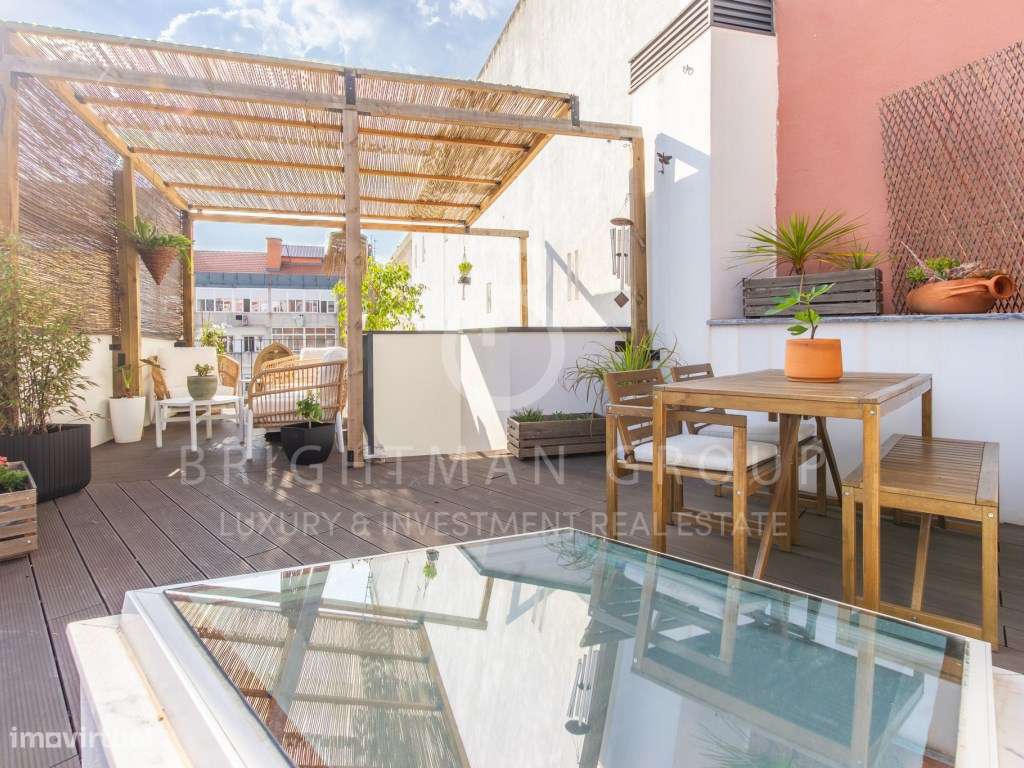 Apartamento T1 com terraço e estacionamento, nos Anjos, Lisboa-0