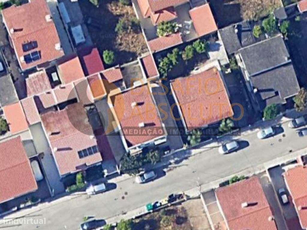 Moradia Geminada T3 c/ Garagem, OCUPADO - Quinta do Conde - Grande imagem: 5/5