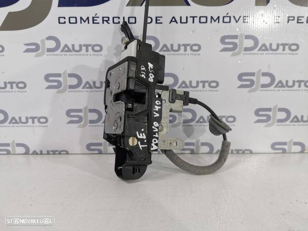 Fecho Portas - Volvo V40 D2 - 10