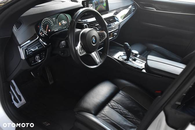 BMW Seria 6 640i xDrive Edycja M Sport - 6