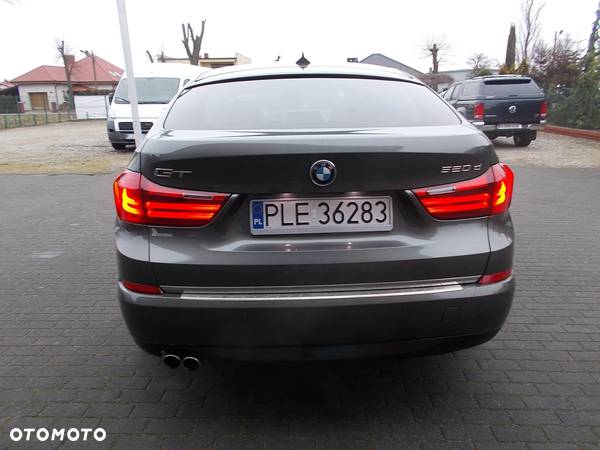 BMW 5GT 520d Gran Turismo Luxury Line - 3