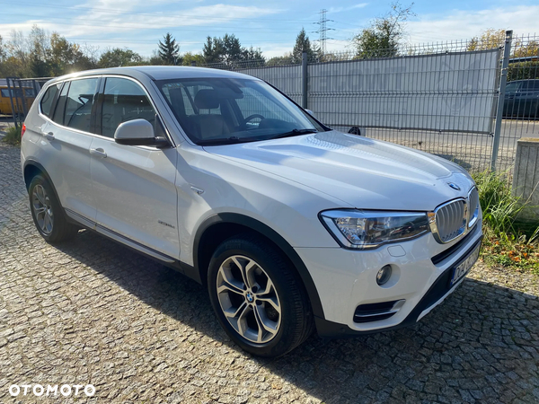 BMW X3 sDrive18d xLine - 3