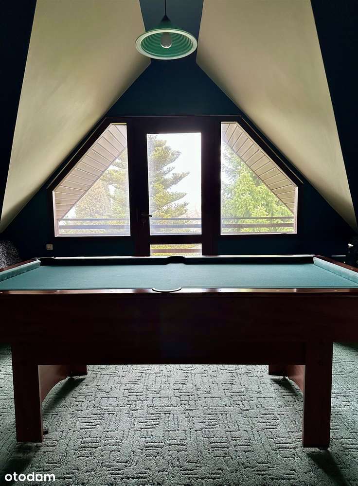 Przestronny, solidny dom po remoncie z ogrodem.-11