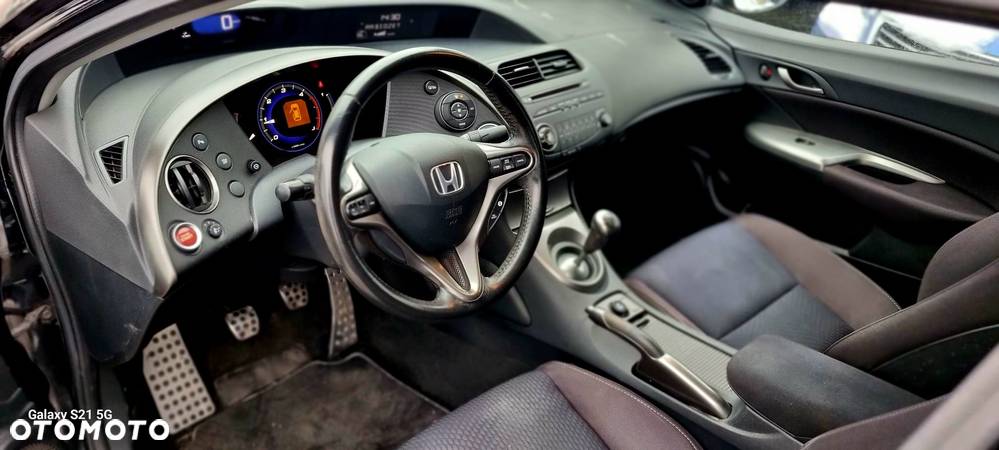 Honda Civic 2.2i-CTDi DPF Comfort - 2