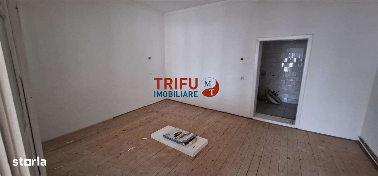 Casa individuala cu 5 camere si garaj de vanzare in Alba Iulia zona Ce-11