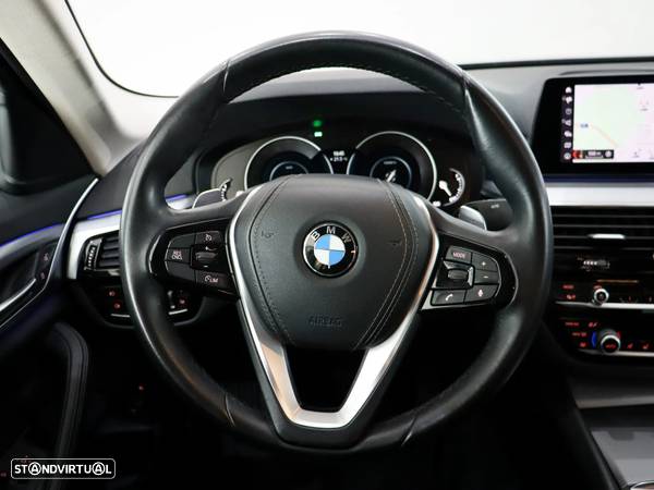 BMW 530 e iPerformance Line Luxury - 13