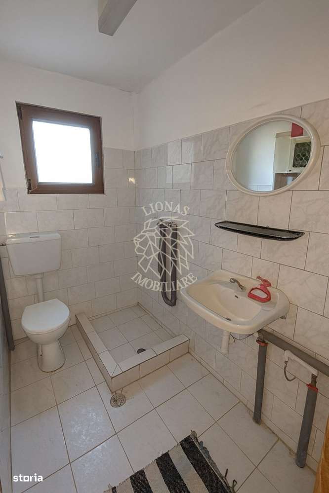 Cabana 110 mp-2 balcoane-teren 900 mp-zona gratar-Piatra Fantanele - Imagine principală: 5/7