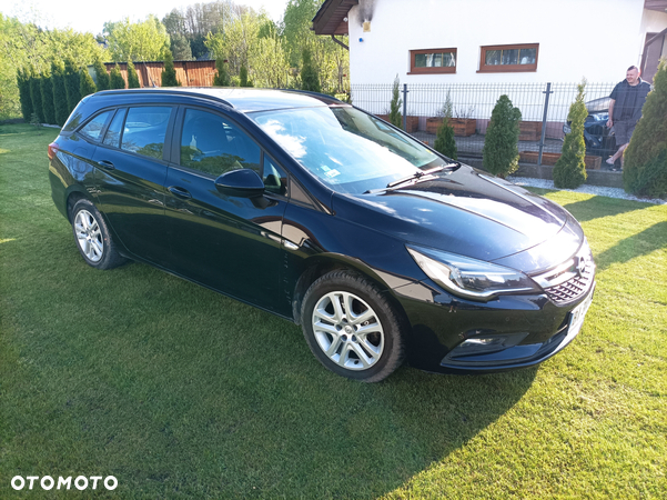 Opel Astra V 1.6 CDTI Enjoy - 3