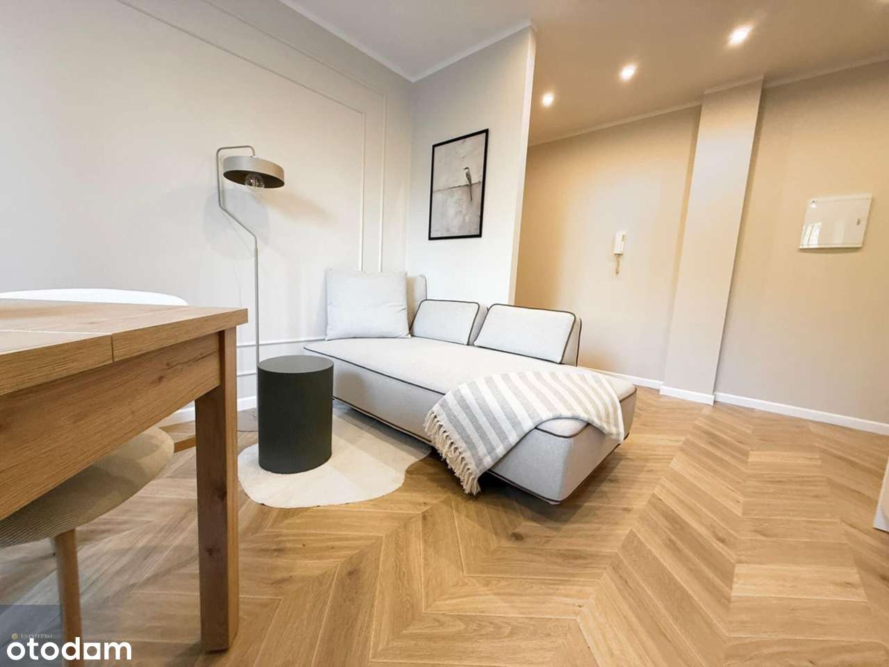 Nowoczesne Mieszkanie  w Kameralnym Bloku Gliwice Górnikow-3