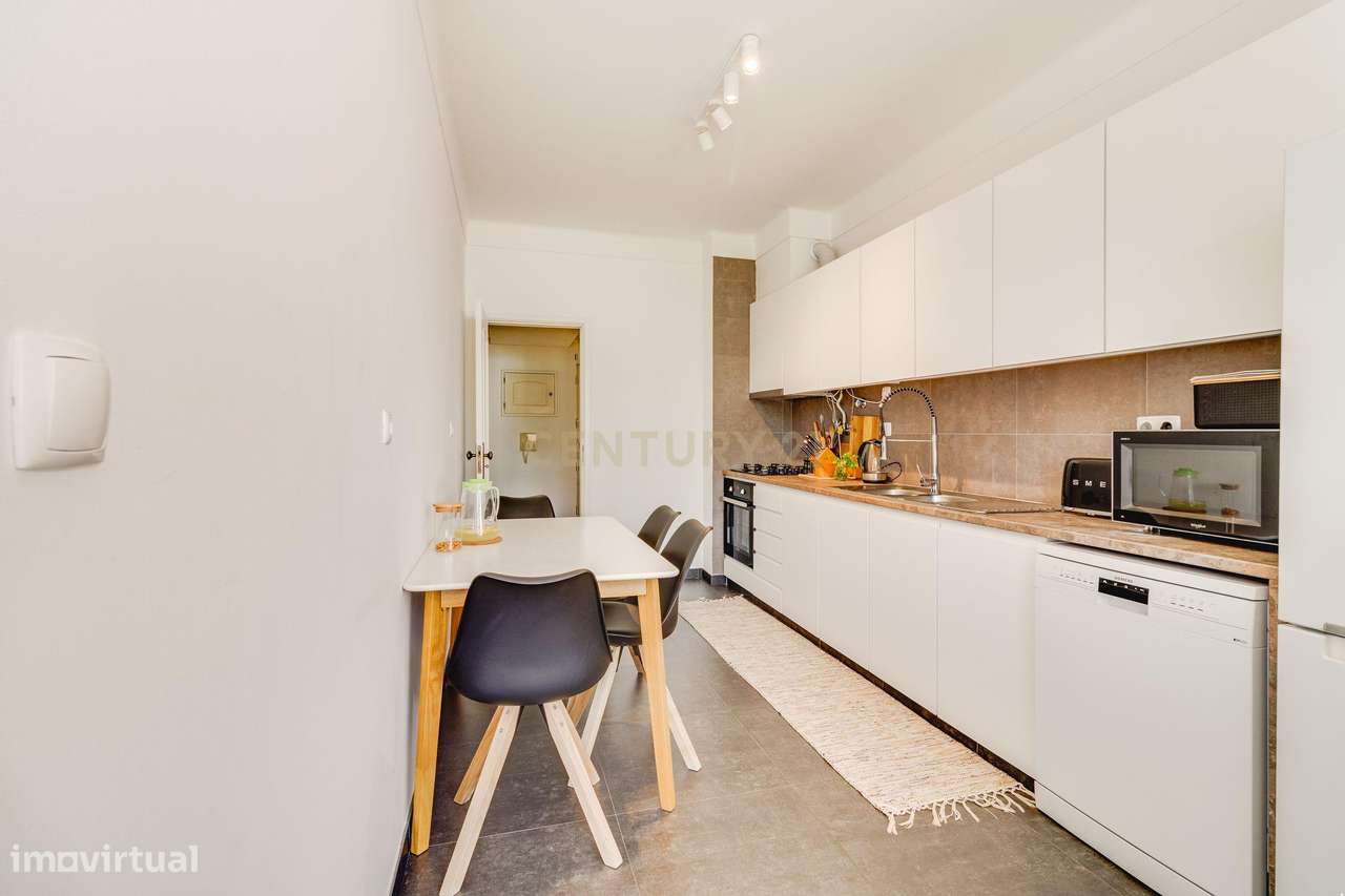 Elegância, Harmonia e Exclusividade — O Seu Refúgio de Luxo na Costa d-9