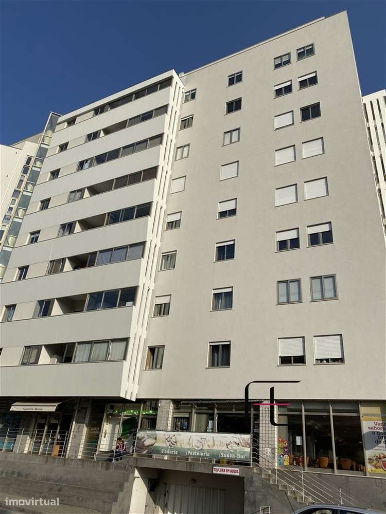 Apartamento T2+1 Venda em Mafamude e Vilar do Paraíso,Vila Nova de Gai - Grande imagem: 2/13