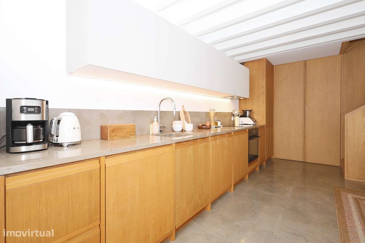Moradia T2 renovada – Jardim Privativo- Belém-12