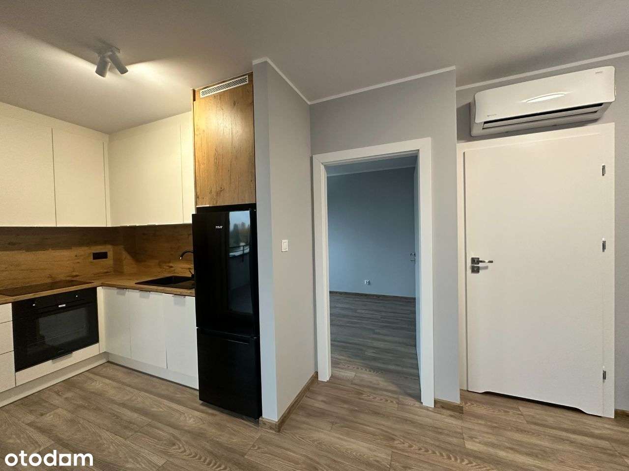 Komfortowe mieszkanie na wynajem w Rawiczu - Winiary - Pełny obrazek: 2/11