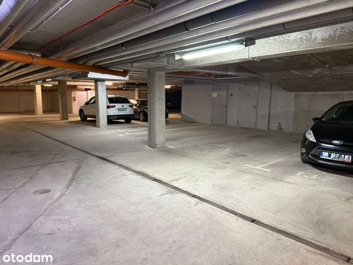 Miejsce Postojowe 18 m²  I Wrocław Centrum-8