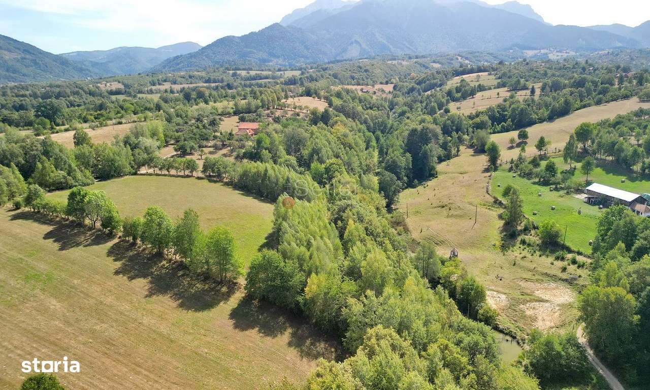 Teren intravilan, priveliste deosebita - Imagine principală: 4/20