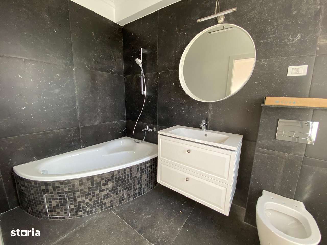 Vila individuala 4 camere, zona linistita in Tunari, Ilfov-12