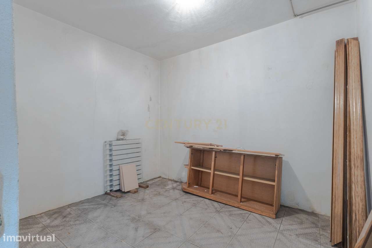 Soberbo Apartamento T2 com Vista Mar Canidelo-25
