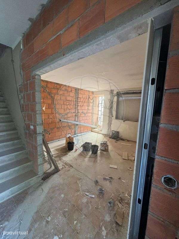 Moradia T4 para venda - Grande imagem: 3/21