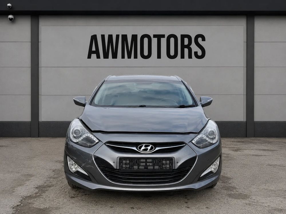 HYUNDAI I40 2012