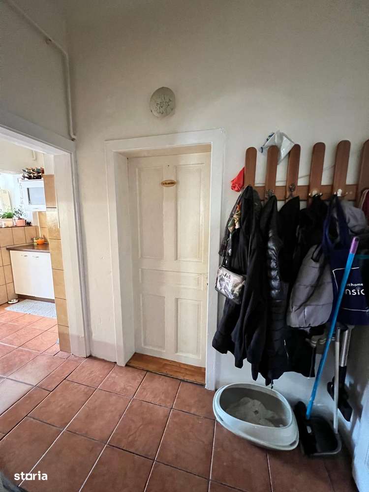 Casă Centrală 125mp + 124mp amenajabil str Mihai V colț cu str Verii-9