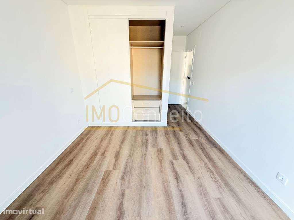 APARTAMENTO T3 NA NAZARÉ | TERRAÇO PRIVATIVO , PISCINA NO TOPO DO E...-5