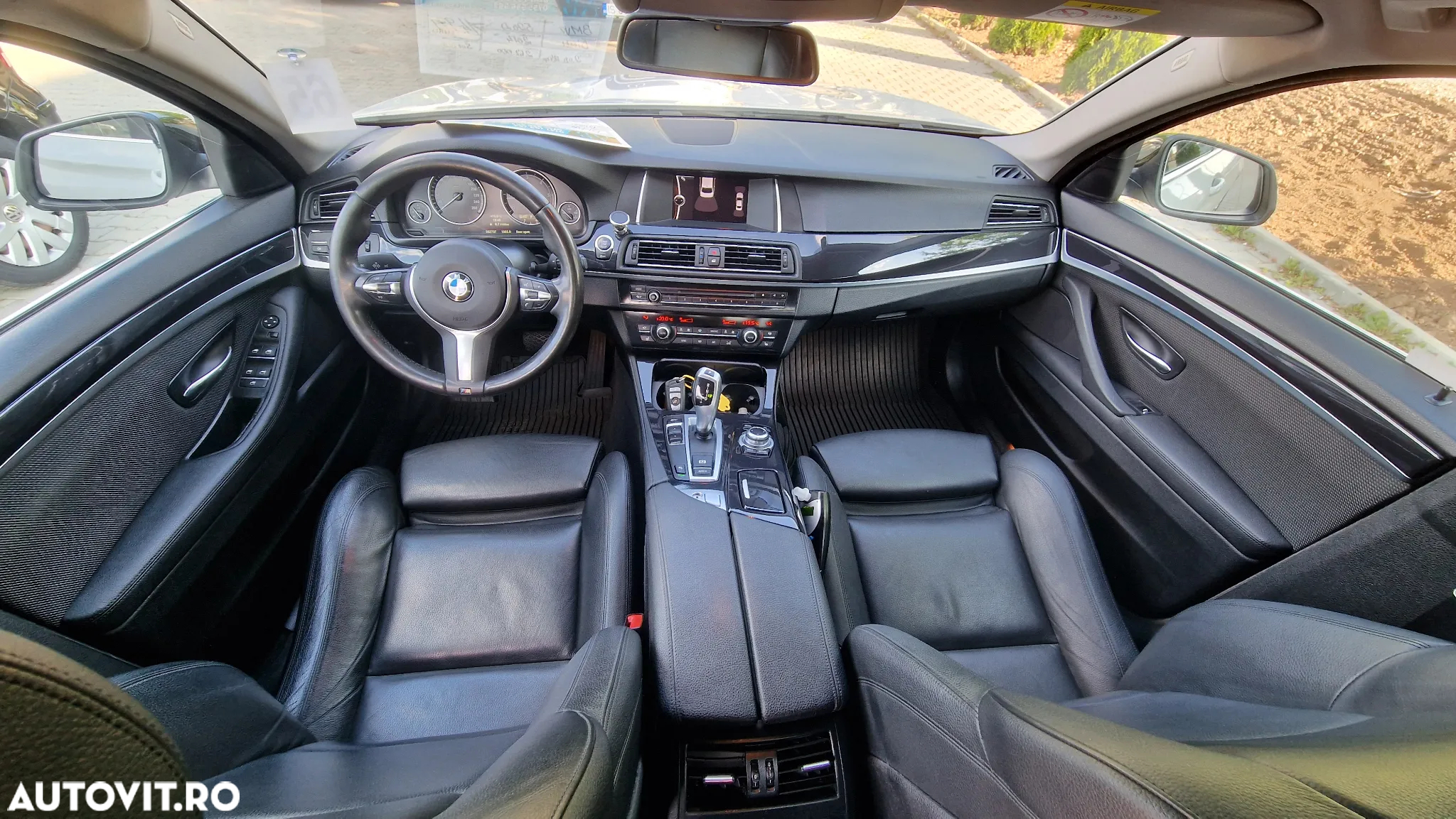 BMW Seria 5 520d - 11
