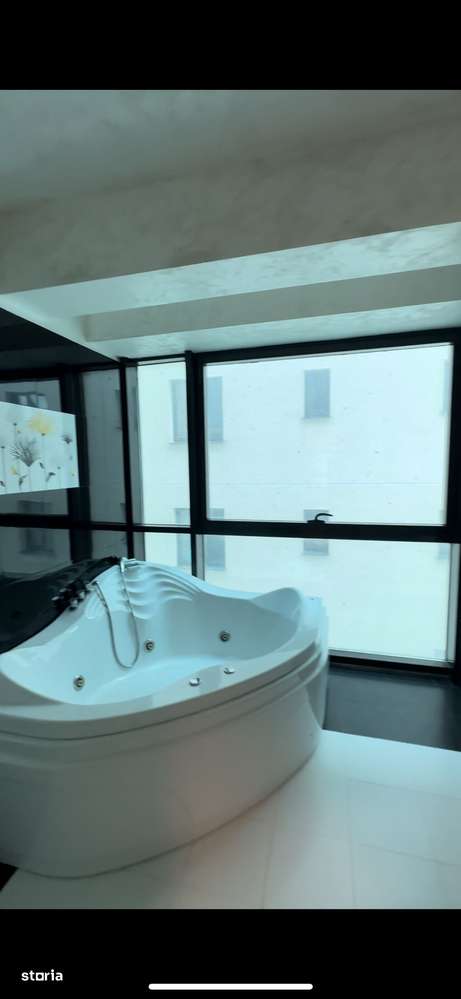 Super ocazie! Apartament 3 camere in Mamaia zona Hanul cu peste-5