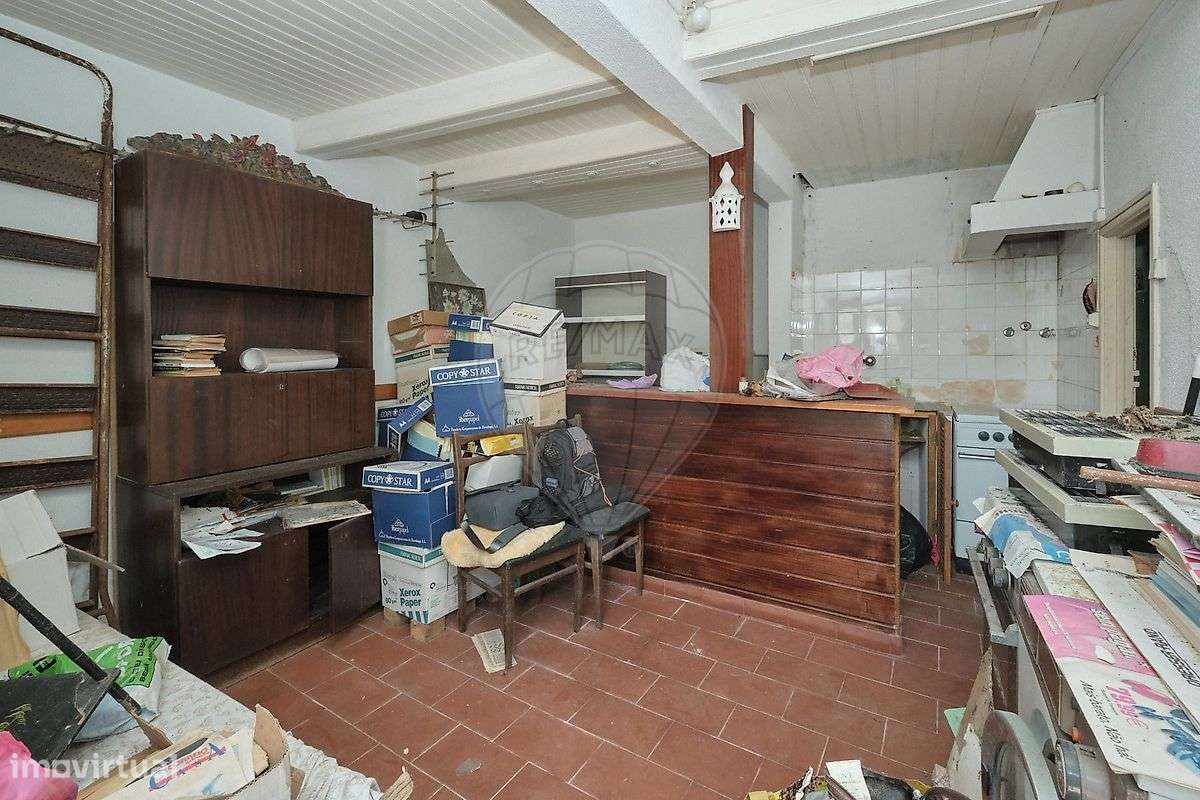 Moradia T1 para venda-15