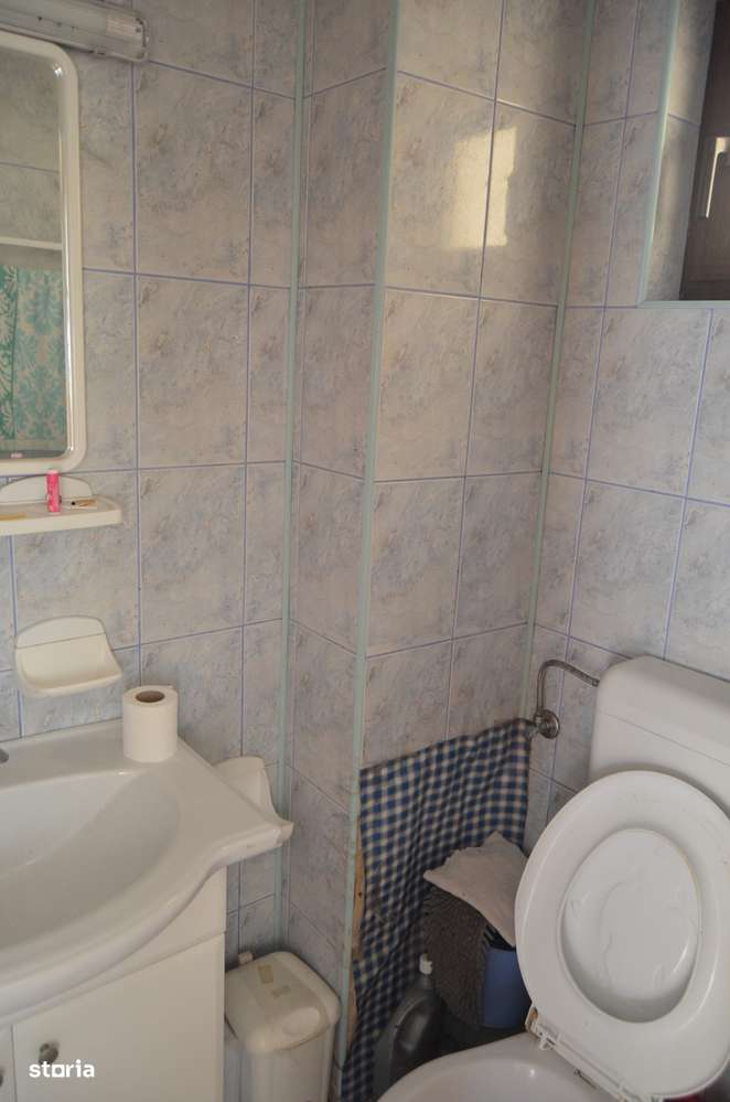 Casa de vacanta cu  7 camere-Busteni-8