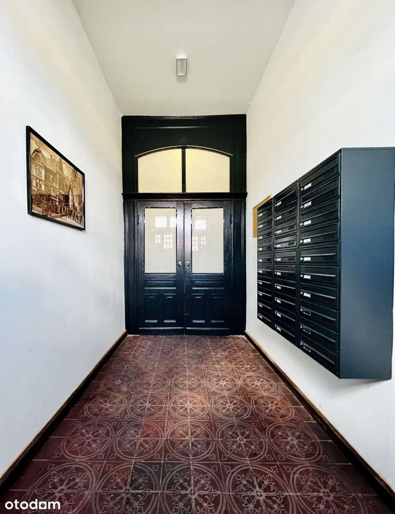 Komfortowe 2 pokoje w centrum Lubina-9