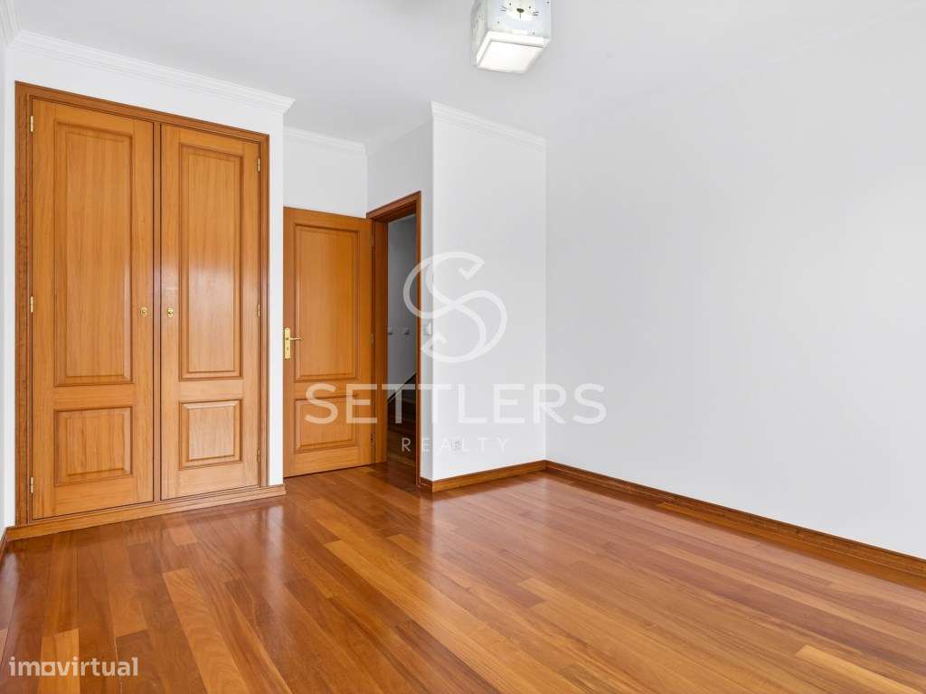 Moradia Geminada T5 Cobre-25