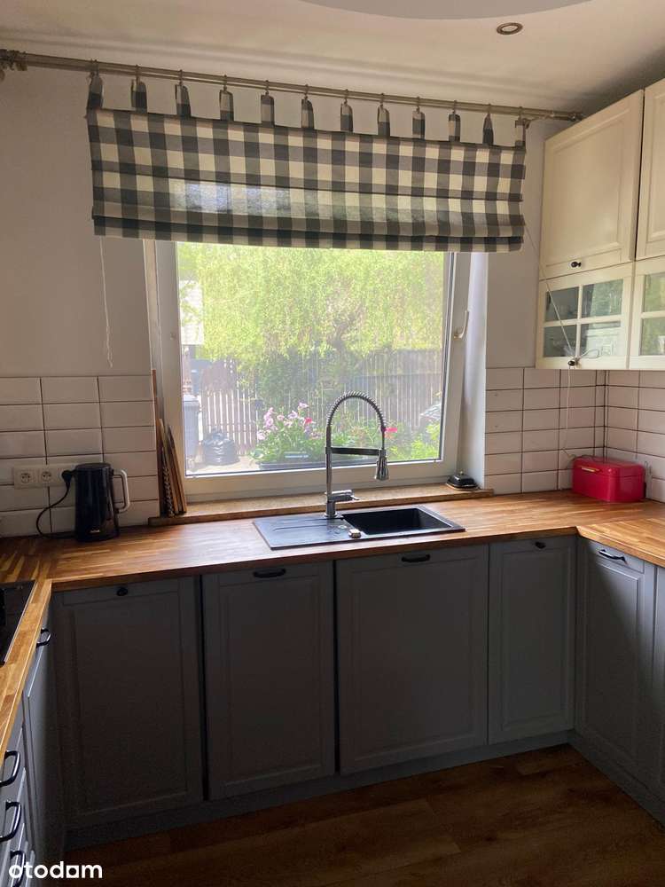 Dom Józefów. Doskonała lokalizacja-6