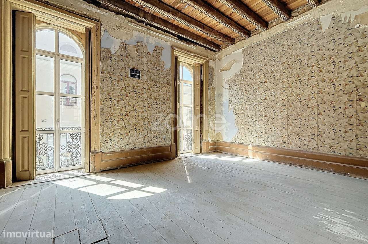 Investimento | Prédio | Boa Localização | Central - Grande imagem: 3/41