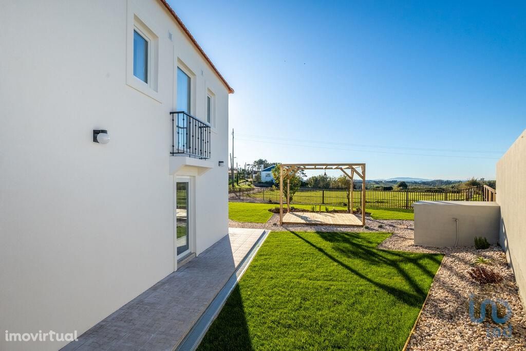 Casa T2 em Leiria de 80,00 m2